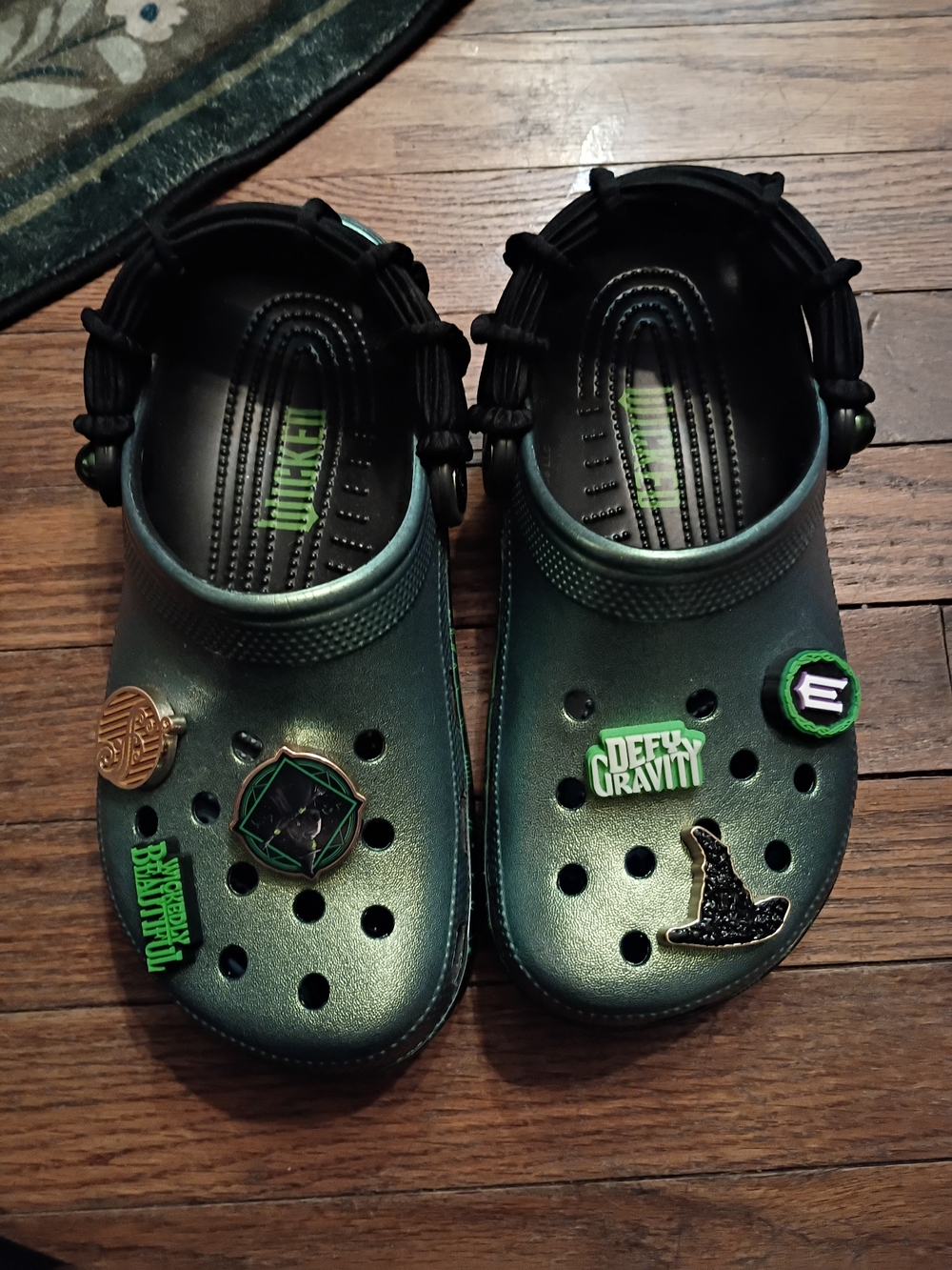 Adult Women's Size 7 Wicked Crocs